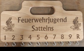 Lasergraviertes Schlüsselbrett für die Feuerwehrjugend Satteins